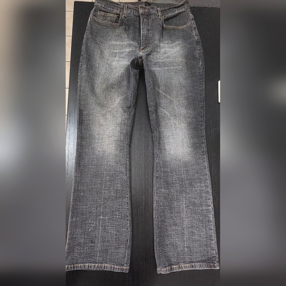 CAMI INTERNATIONAL JEANS